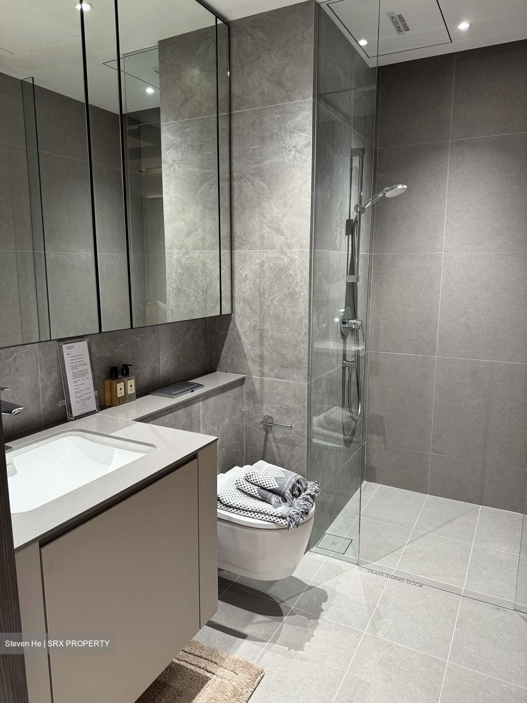 Canberra Crescent Residences (D27), Apartment #471297491